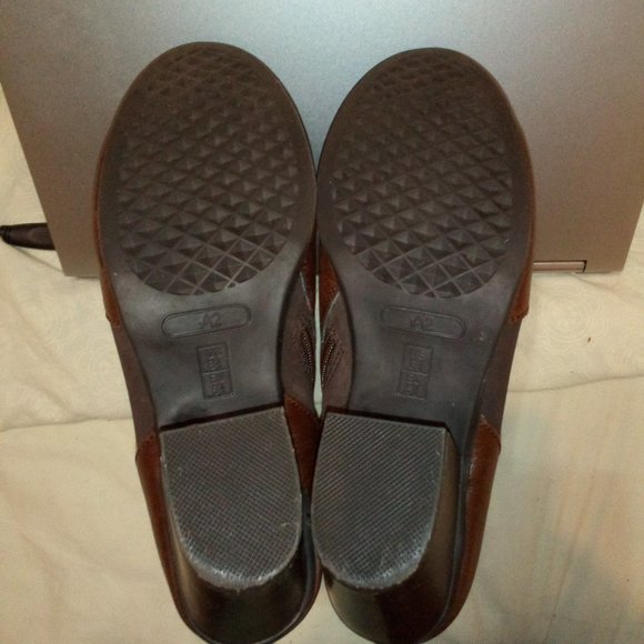 A2 by Aerosoles Heeled Ankle Boots - Picture 3 of 5